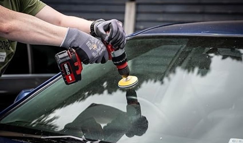 Glass Scratch Repair