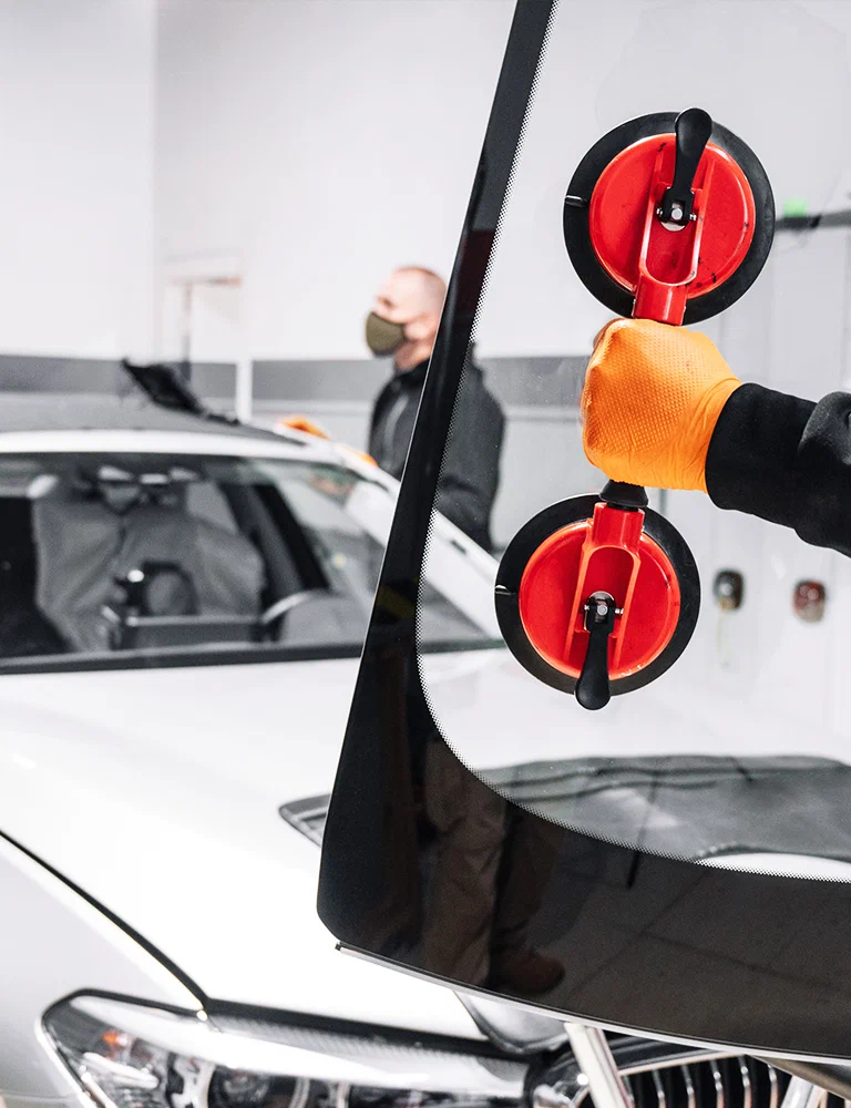 Mobile Front Windscreen Replacement