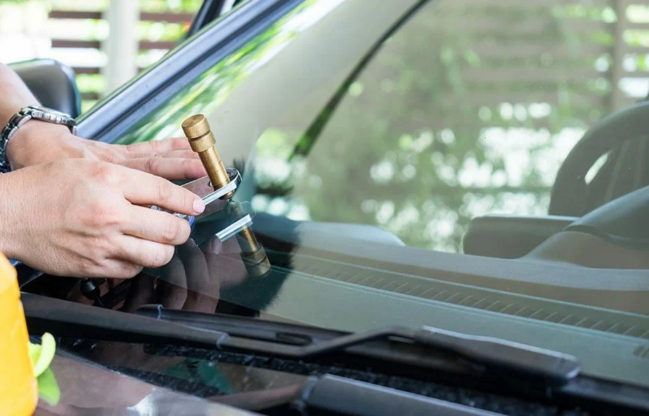 Car Glass Crack Repair