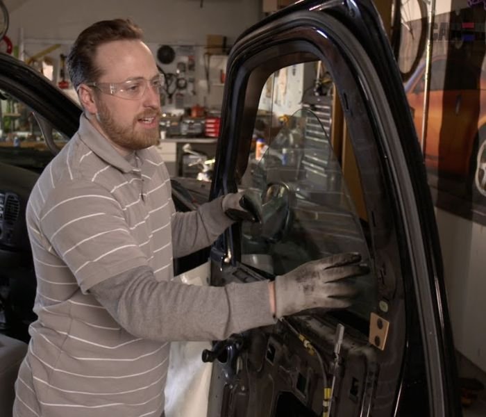 Auto Door Glass Replacement