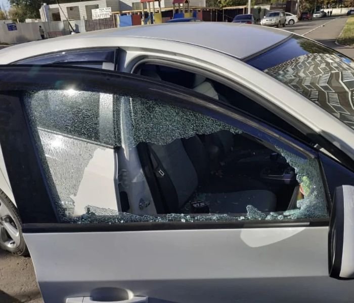 Car Side Window Glass Replacement